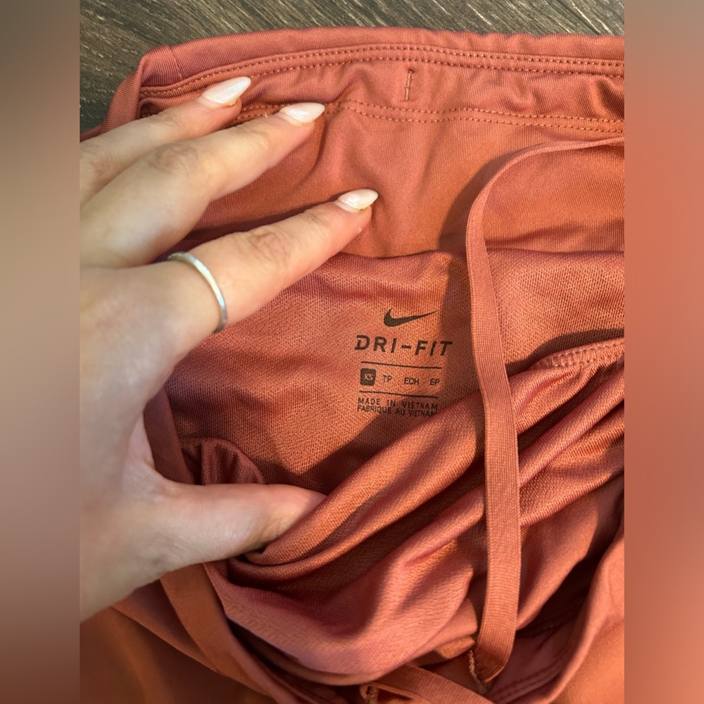 Nike Running Shorts - Picture 3 of 3